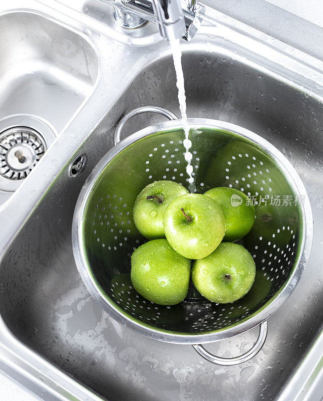 洗青苹果