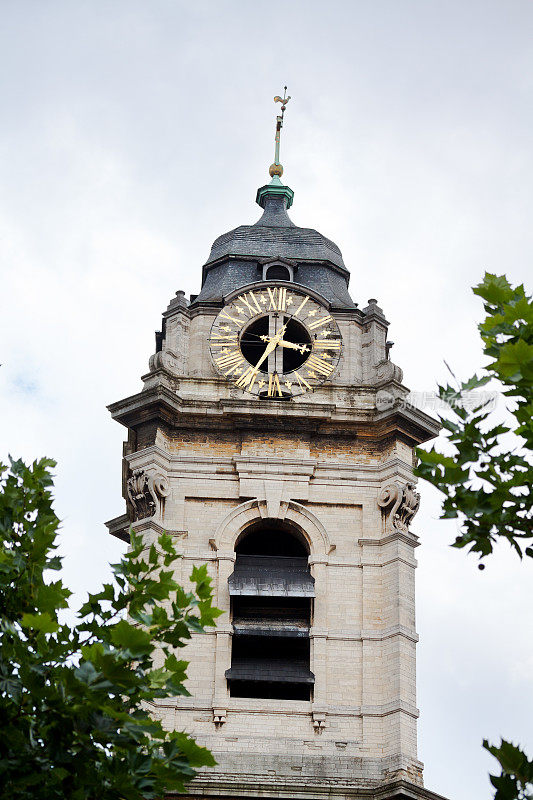 布鲁塞尔圣凯瑟琳教堂和钟楼
