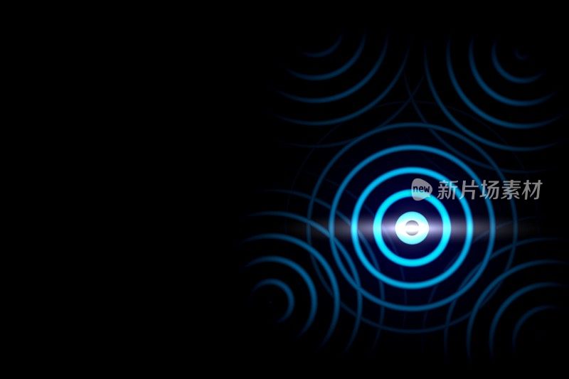 抽象的蓝色环与发光旋转的黑色背景。发光螺旋与光圈光效果。