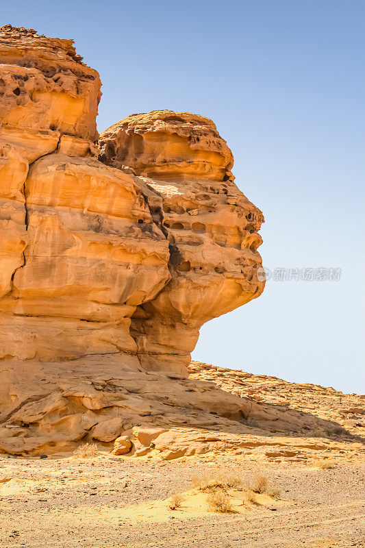 沙特阿拉伯海格拉萨拉赫的玛达岩层