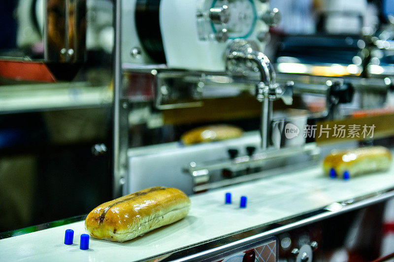 自动汉堡面包生产线上的传送带设备机械工厂