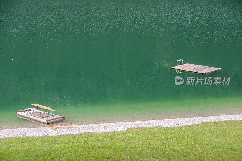 浮动平台