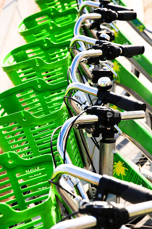 自行车租赁站在伦敦，英国市中心