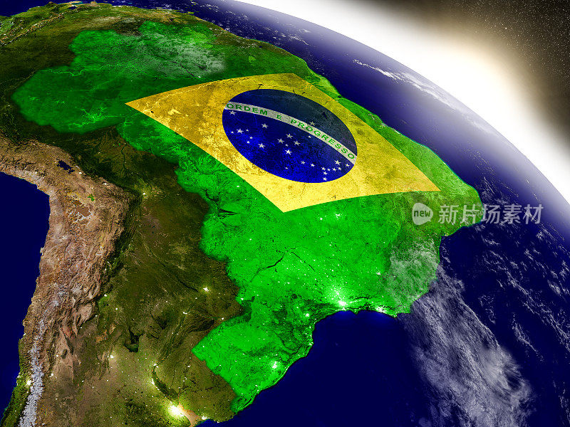 冉冉升起的朝阳中，巴西国旗飘扬