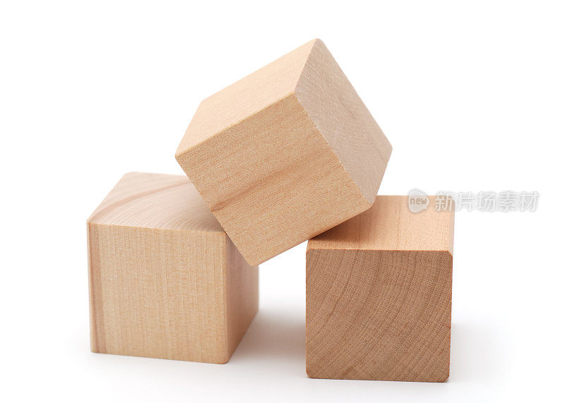 三个木块立方体
