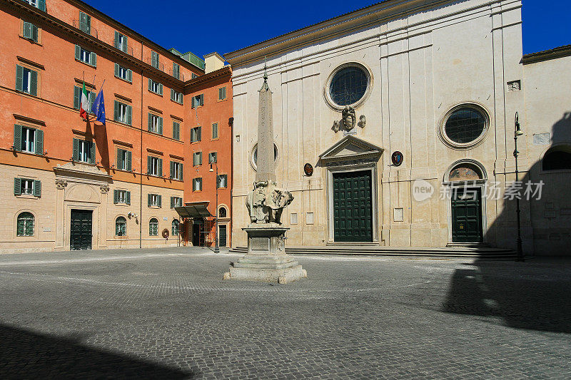 密涅瓦广场，密涅瓦圣玛利亚教堂，贝尼尼的大象和方尖碑，罗马，意大利