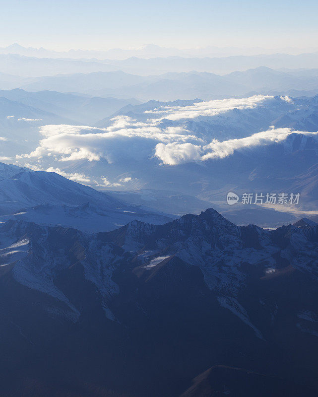 云中之山