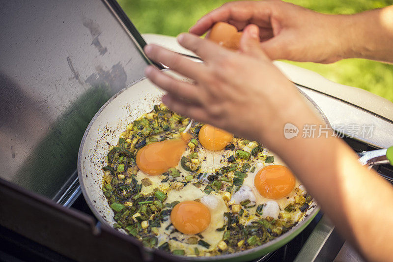 准备印度香料煎蛋