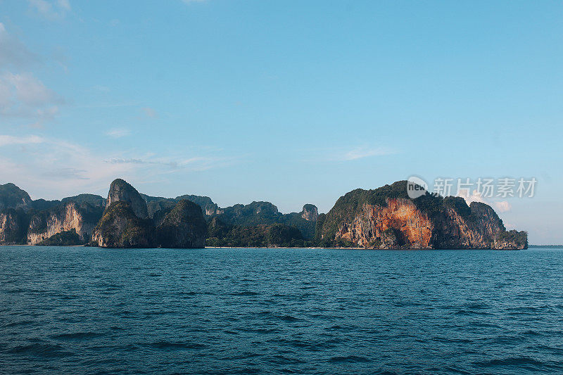 泰国甲米的拉伊海滩全景