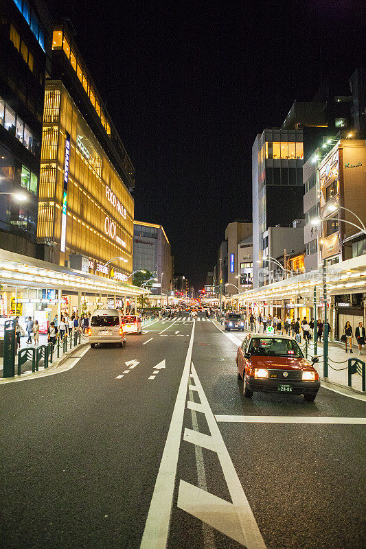 日本京都夜晚的街道