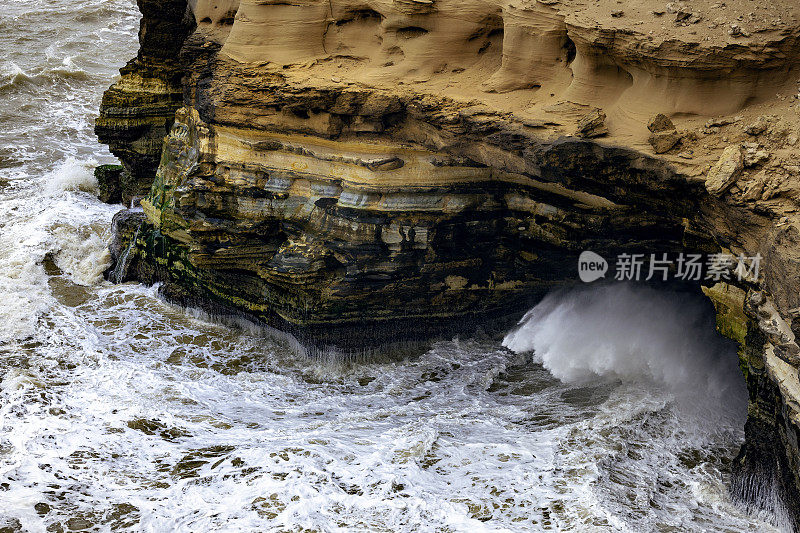 戏剧性的大西洋海滩，Akhfennir,Tarfaya，摩洛哥，北非。