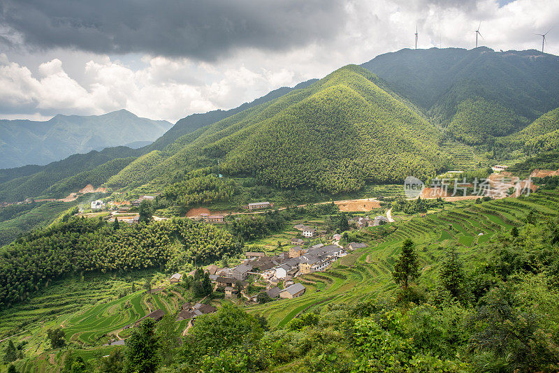 中国山区的一个小村庄