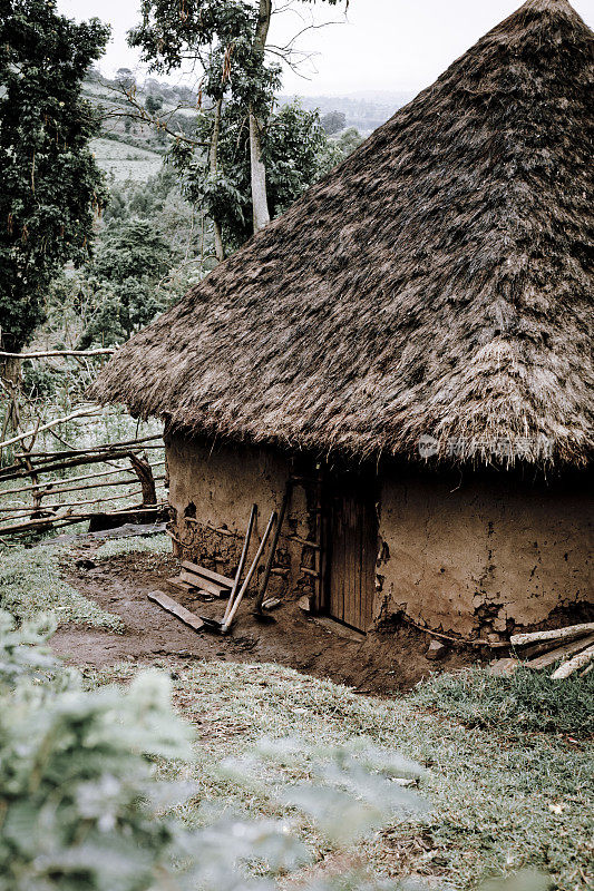 非洲农村的小屋