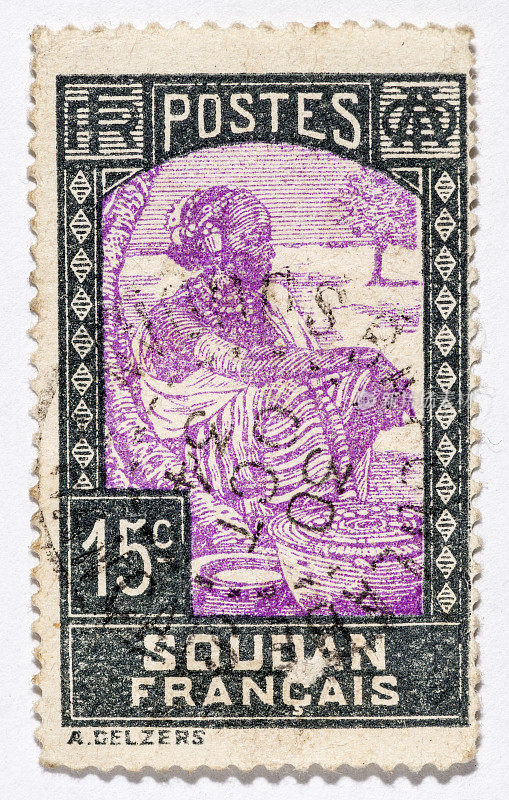 来自苏丹的老式邮票