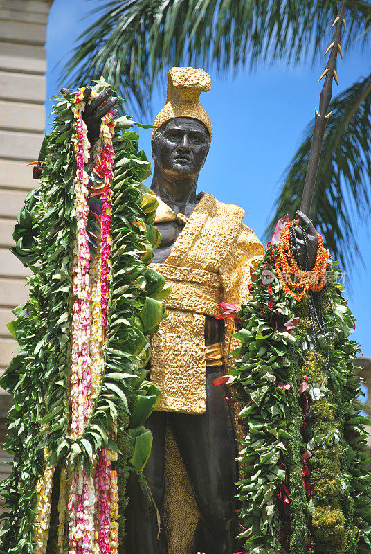 檀香山卡美哈美哈国王雕像