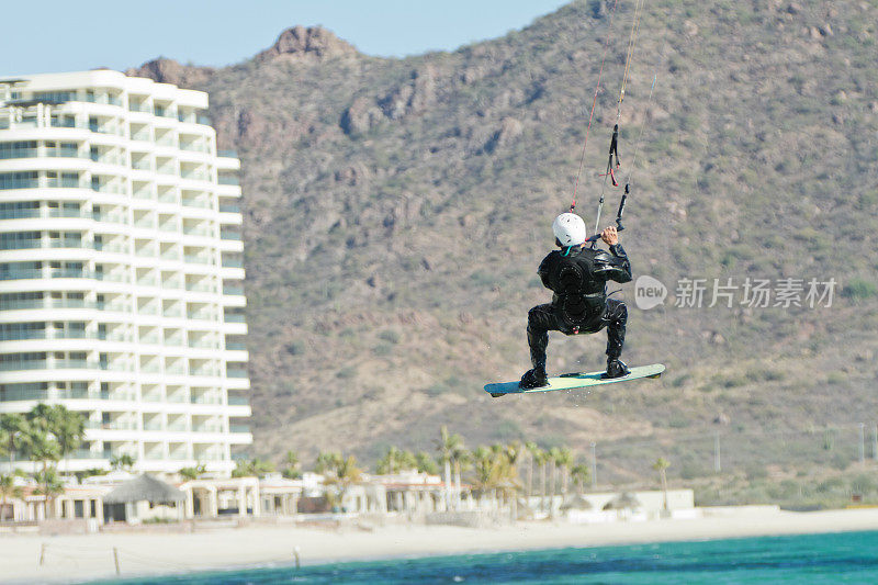 高级人Kiteboarding