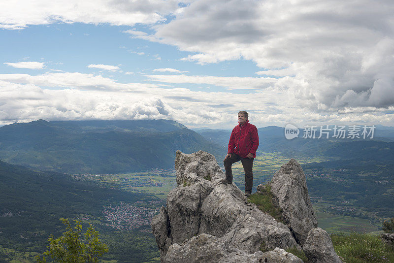 朱利安阿尔卑斯山的高级男子，斯洛文尼亚，欧洲，欧洲