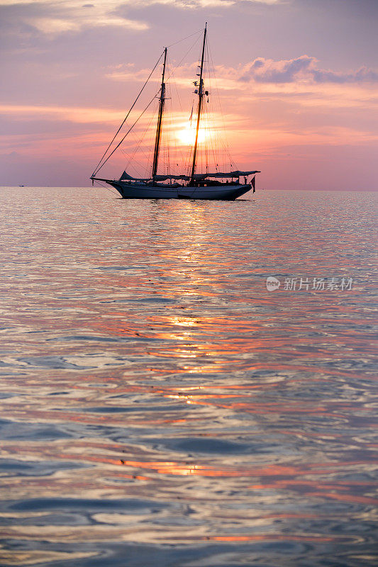 豪华帆船海景