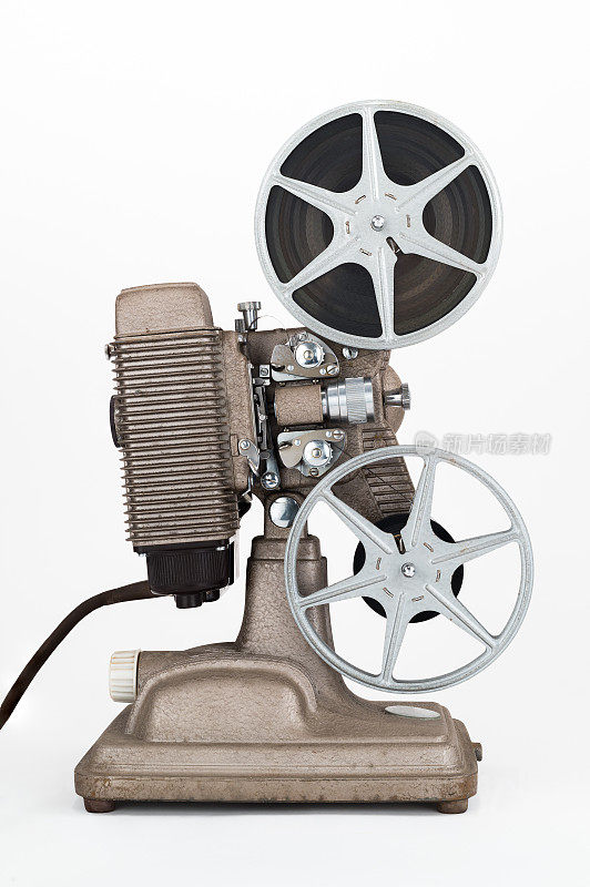 8毫米电影放映机与电影卷轴。