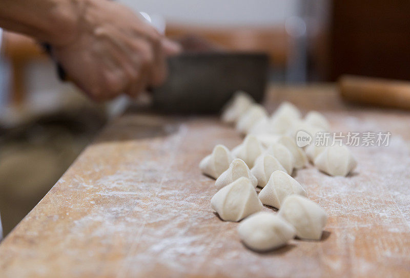 烹饪中国饺子(饺子)