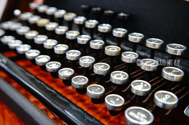 旧金属打字机