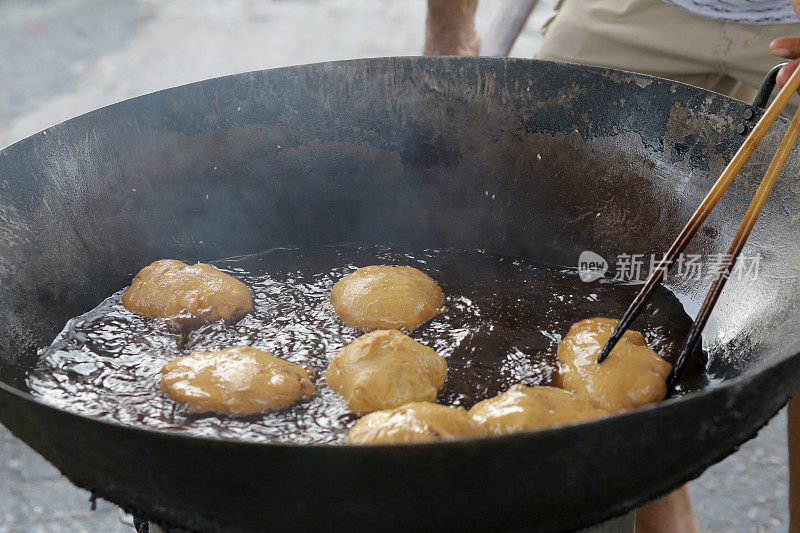 油炸甜甜圈棒