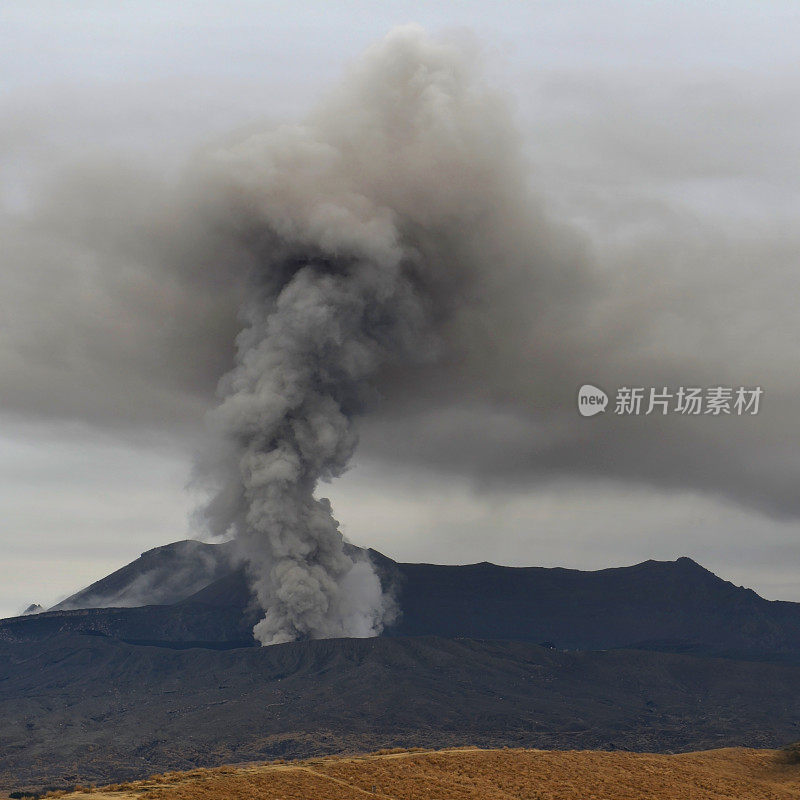 中川山——阿苏山的活火山