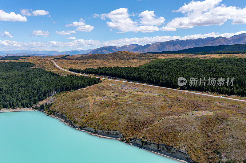 普卡基湖和南阿尔卑斯山，库克山路，本奥豪，新西兰80号州公路