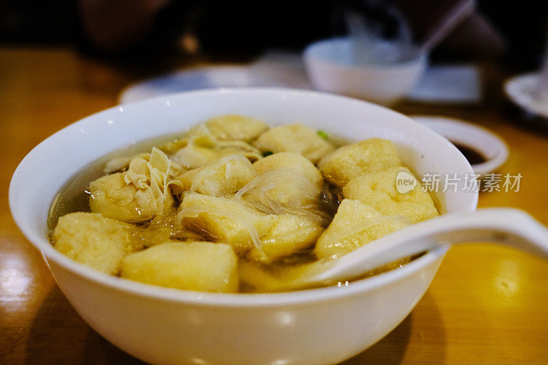 中餐:炸豆腐汤