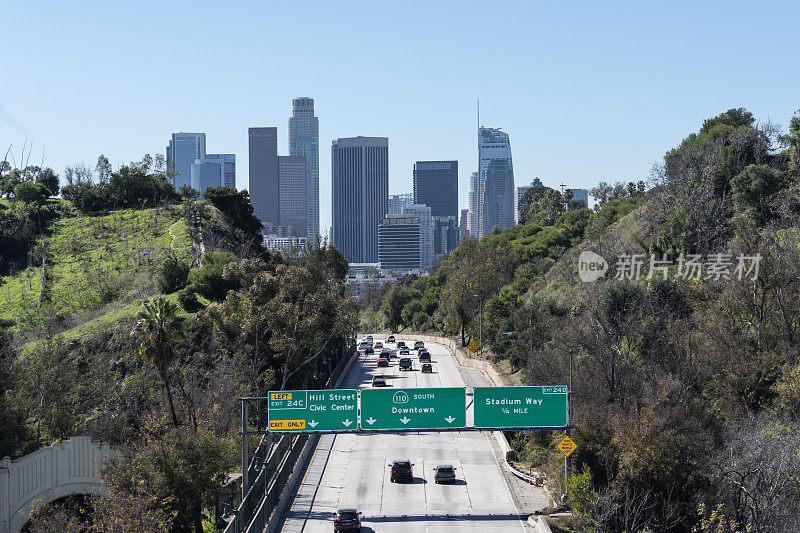 洛杉矶110高速公路天际线