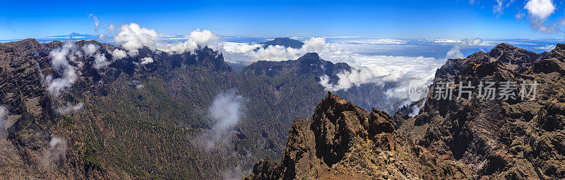 塔布里恩特国家公园火山口，拉帕尔马