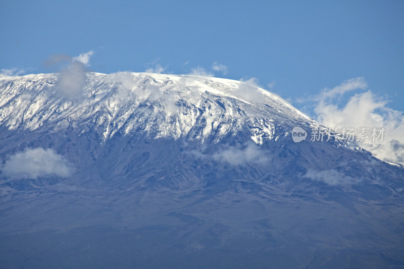 乞力马扎罗山峰