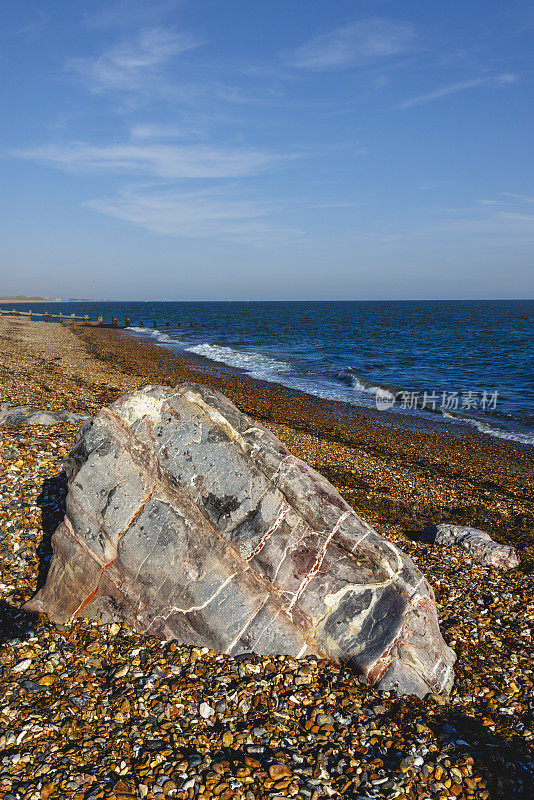 瓦海滩