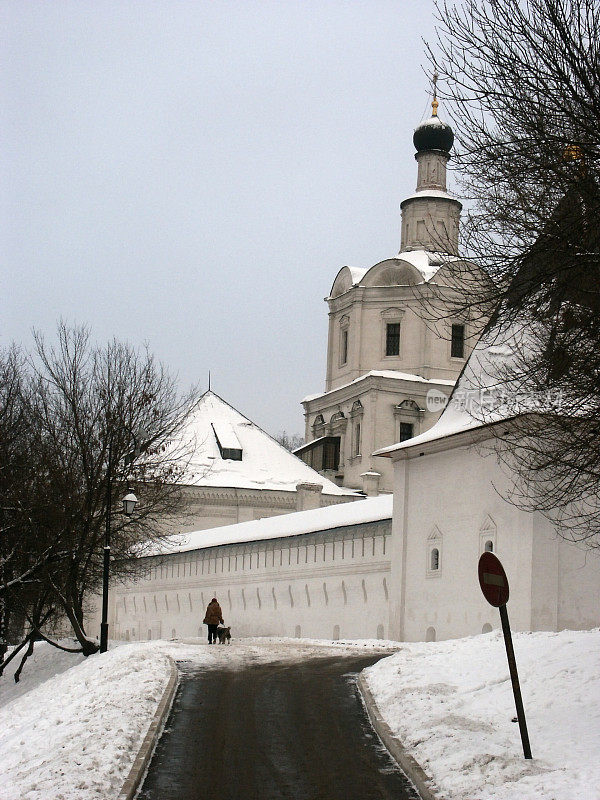 冬天修道院