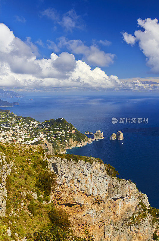 阳光明媚的风景，卡普里岛。