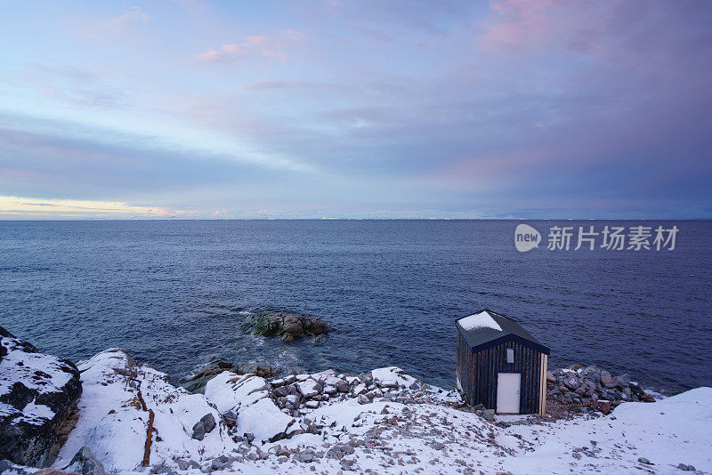 小屋冰海岸