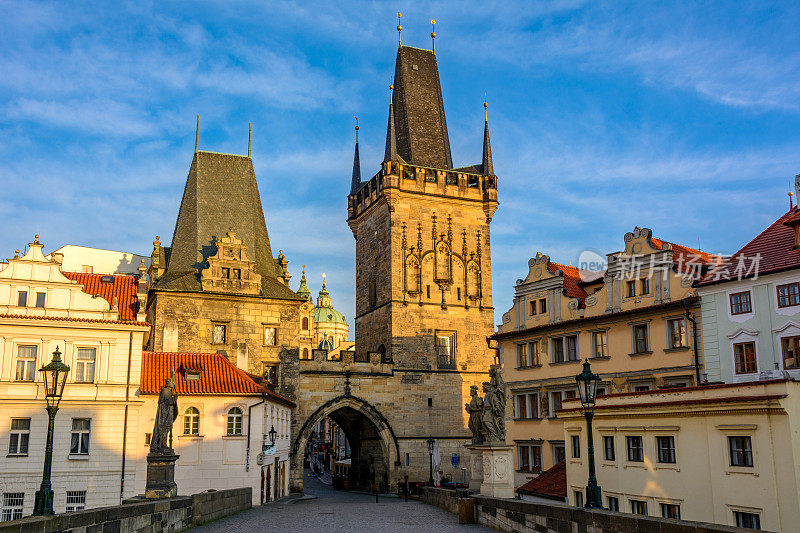 捷克共和国，布拉格-布拉格查尔斯桥上的小城镇桥塔