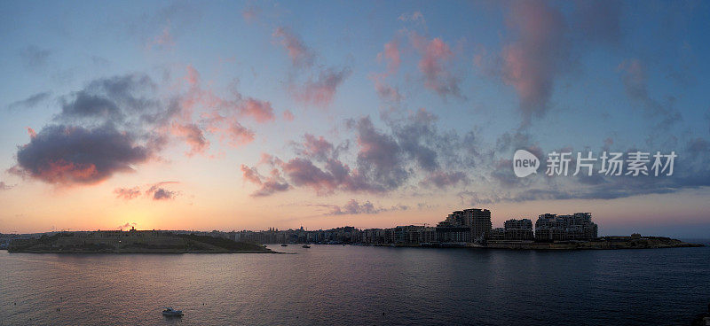 马努埃尔岛和斯利马市日落在马耳他
