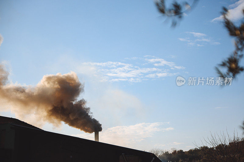 雾霾与城市景观的环境空气污染概念