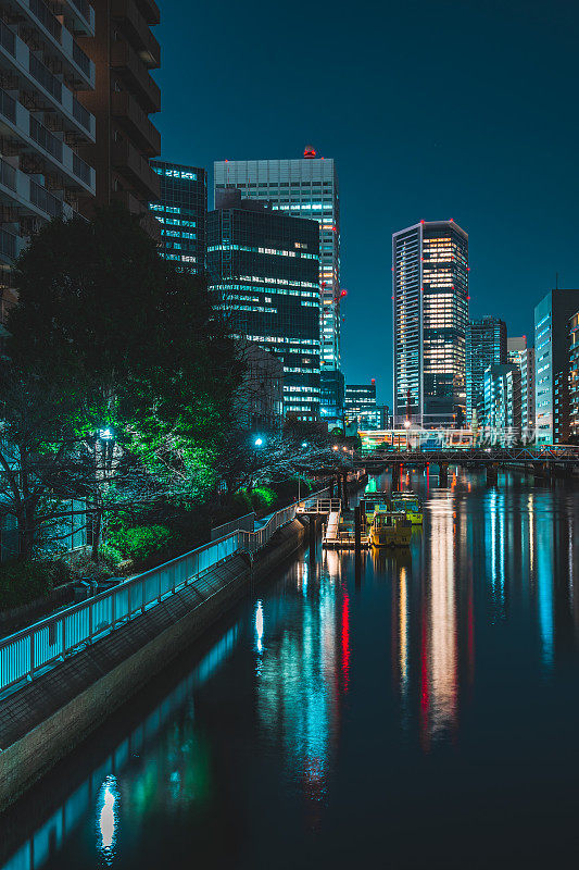 东京柴仓的夜景