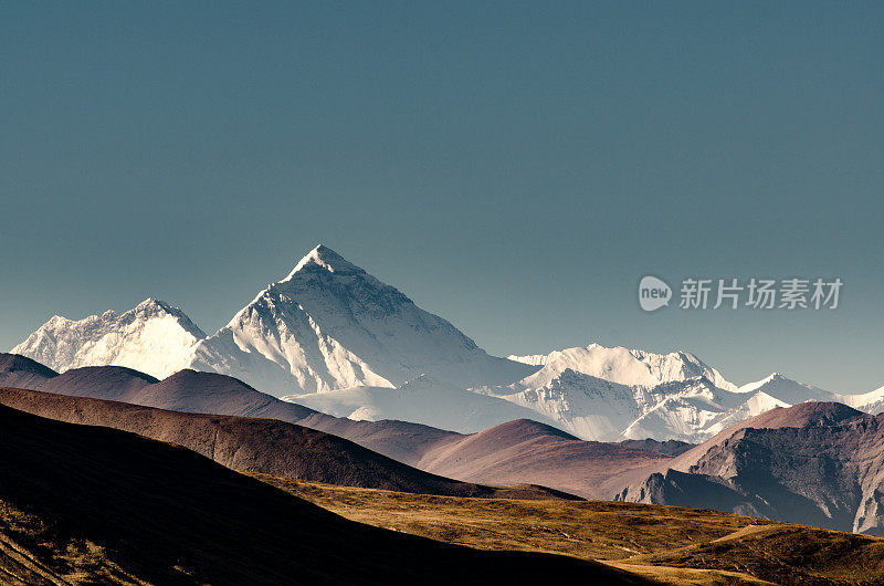 珠穆朗玛峰,西藏