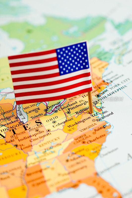 美国地图和国旗