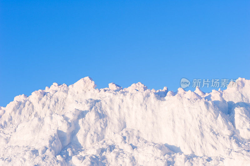 堆雪