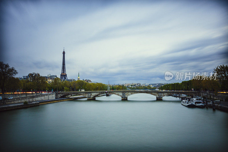 法国巴黎的塞纳河。