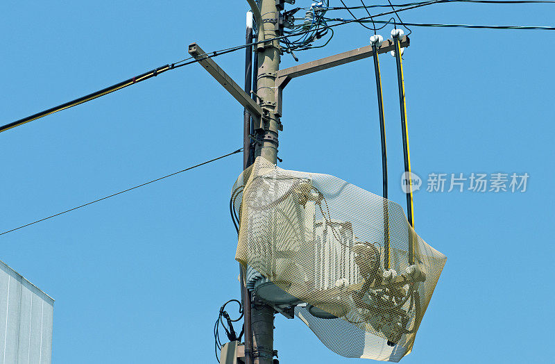 日本奈良电线杆上的电气设备
