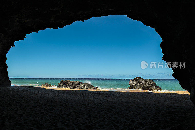 Hanakapi'ai海滩熔岩管洞穴