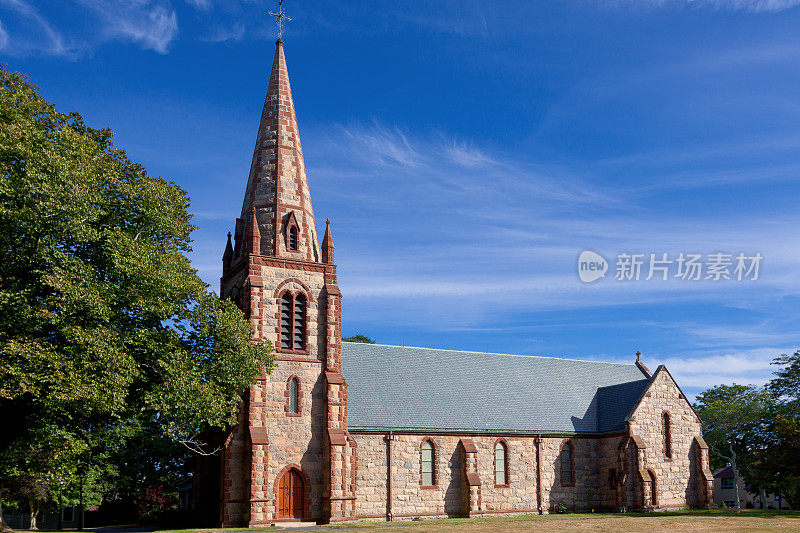 美国马萨诸塞州科德角法尔茅斯的圣巴纳巴斯圣公会教堂。