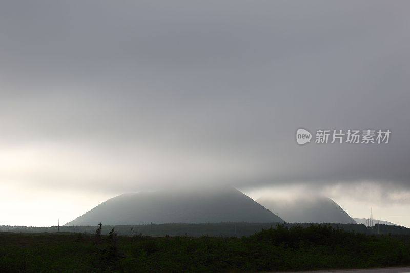 纽芬兰山景