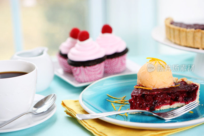 甜点――馅饼和纸杯蛋糕