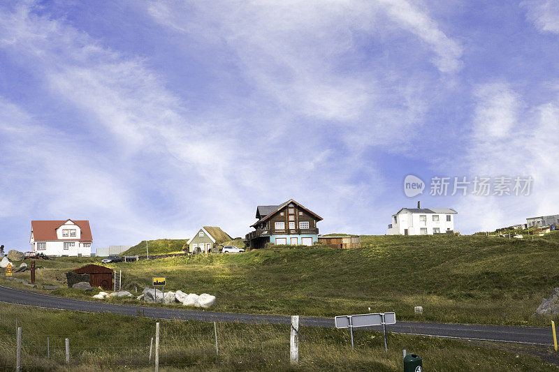 冰岛威斯特曼群岛(Vestmannaeyjar)的住房社区